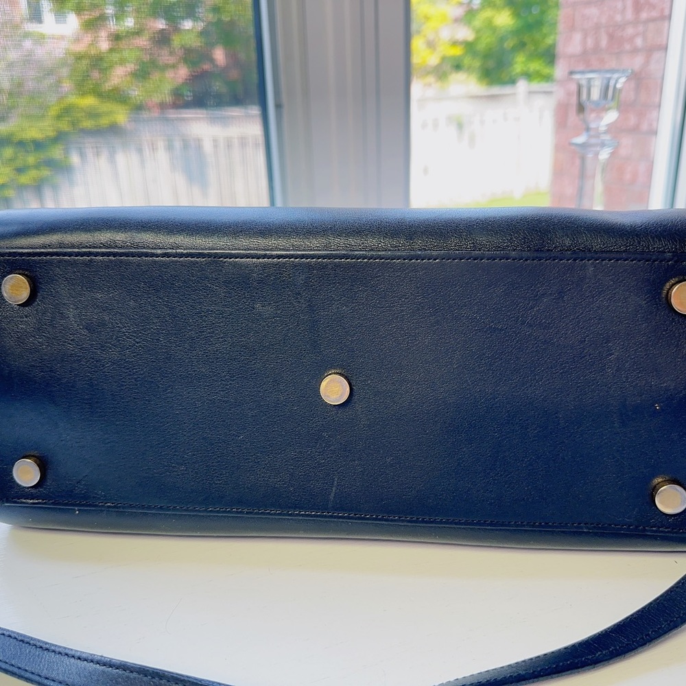 YSL Calfskin Small Sac De Jour Black - Picture 5 of 12